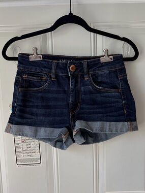American Eagle Hi-Rise Shorties 🦅